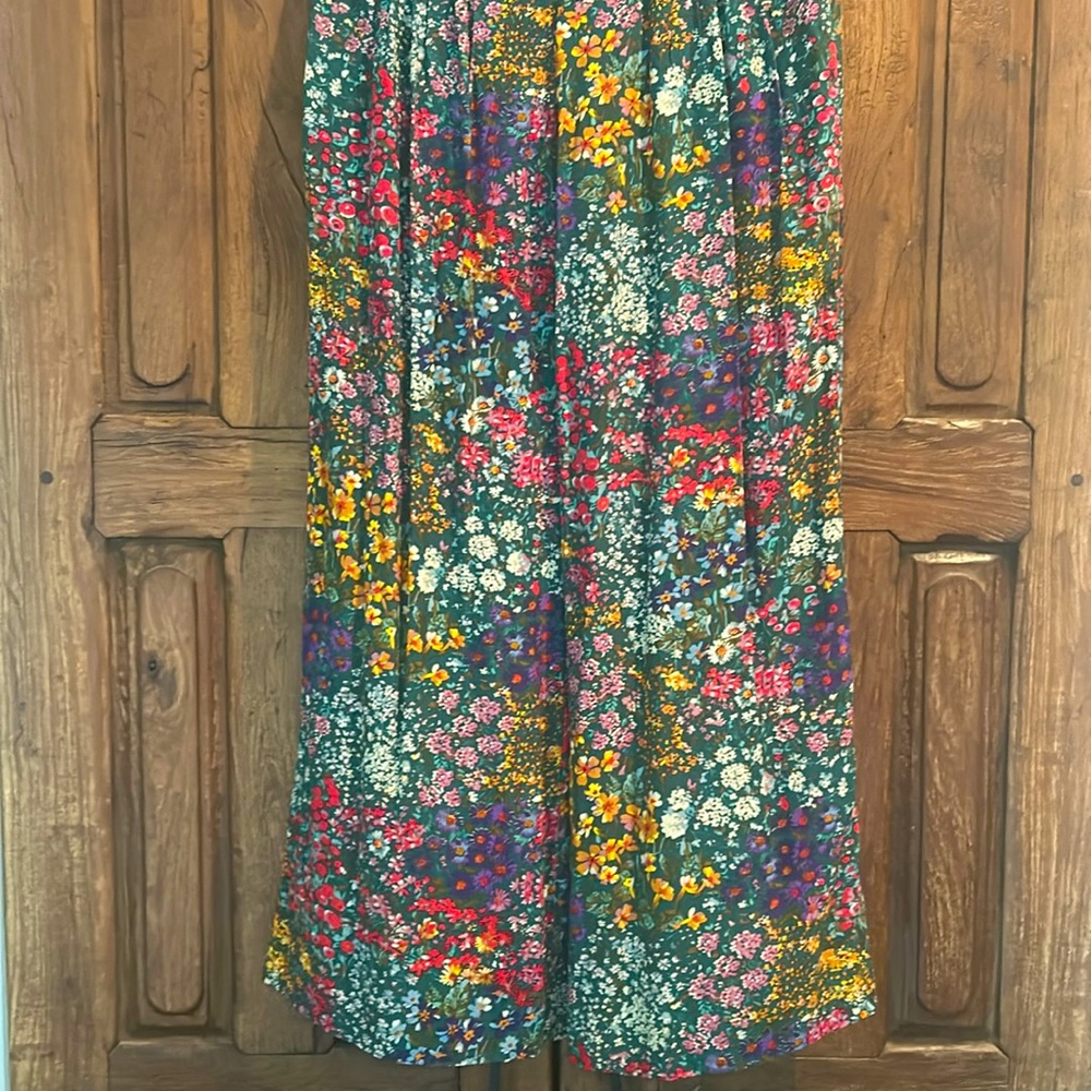 Flowy floral Pants